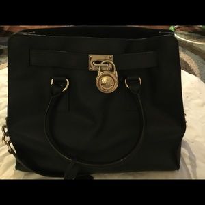 Micheal Kors Large Purse
